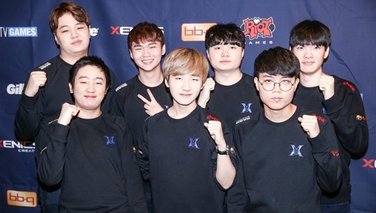 他可以为年 他可以为年